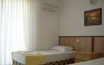 Ξενοδοχείο με διαμερίσματα Fora 3*