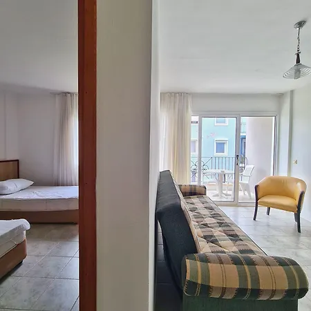Fora Aparthotel Çeşme